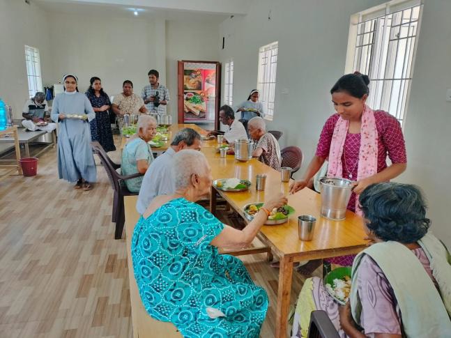 MID DAY MEALS FOR DESTITUTE ELDERS PROGRAM
